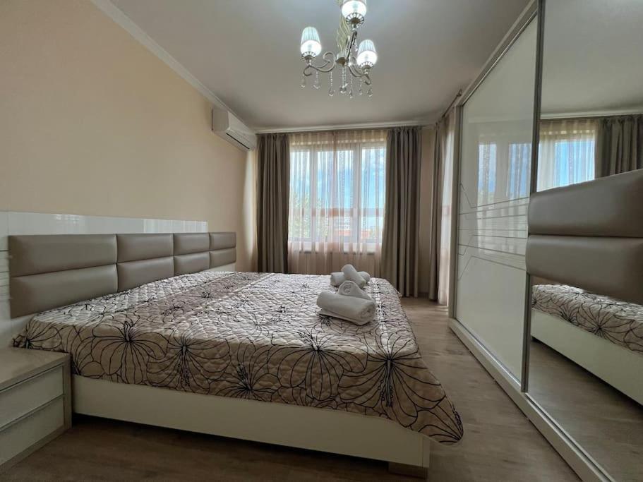 Cozy Apartment - Free Parking Пловдив Екстериор снимка