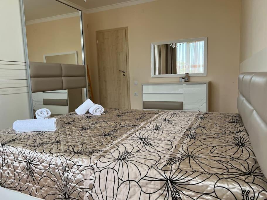 Cozy Apartment - Free Parking Пловдив Екстериор снимка